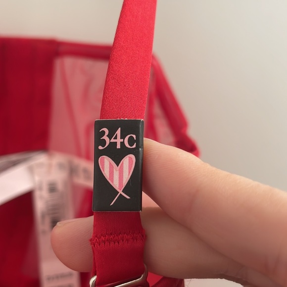 Red Bow Lingerie (VS) - Picture 4 of 4